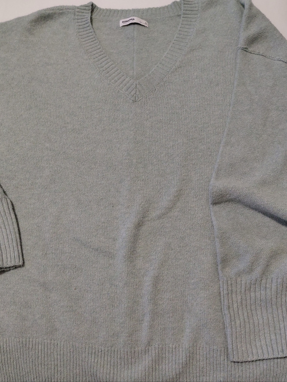 Women's V-Neck Light Sage Sweater